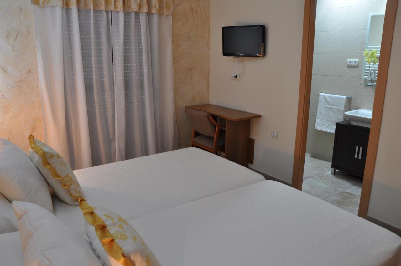 Hostal Rural Летур Экстерьер фото