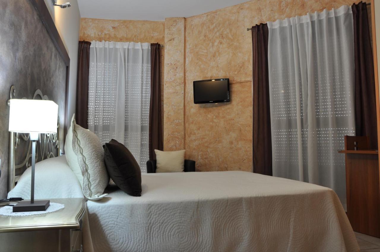 Hostal Rural Летур Экстерьер фото